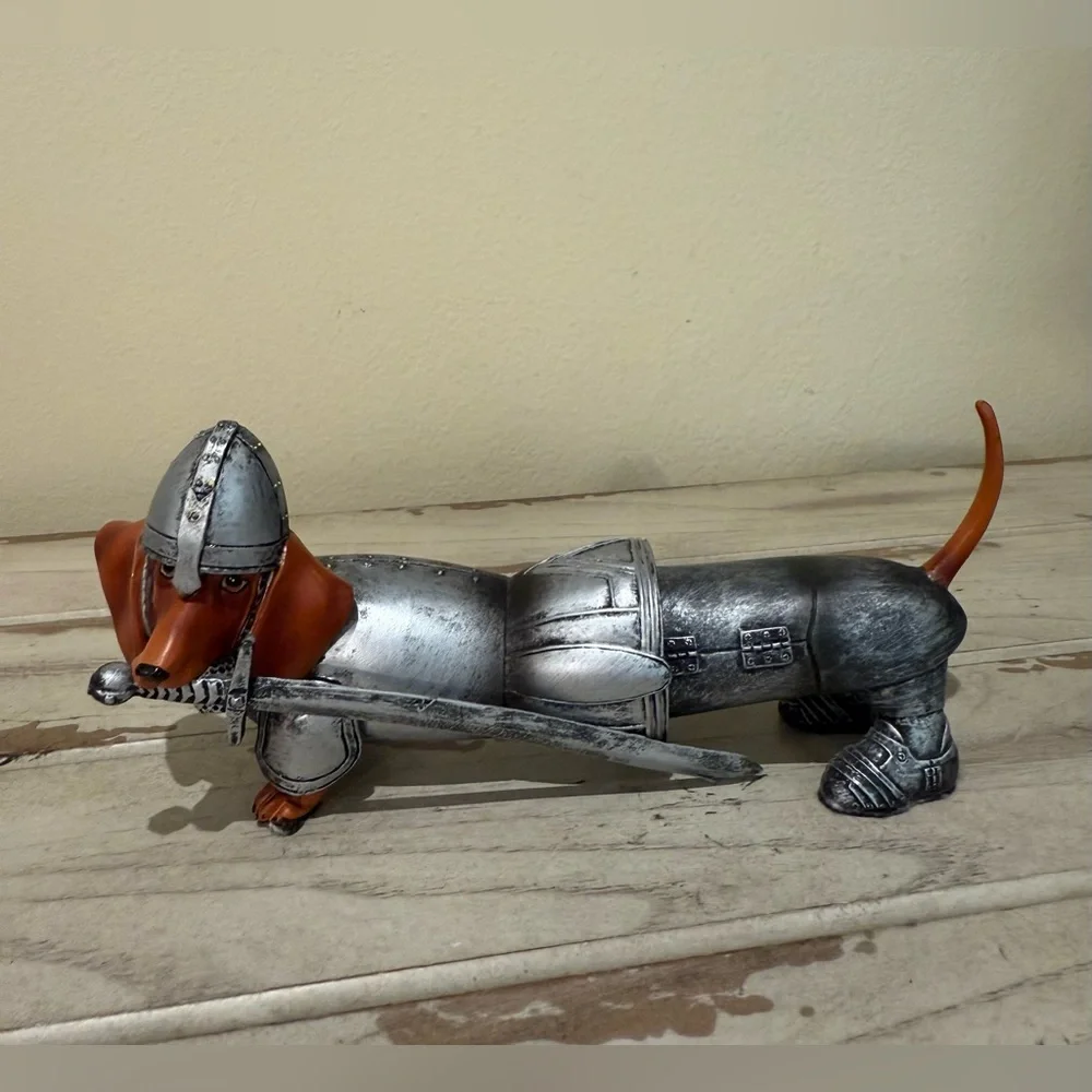 Westland Dachshund Figurine Hot Diggity Knight Figurine - Picture 1 of 7